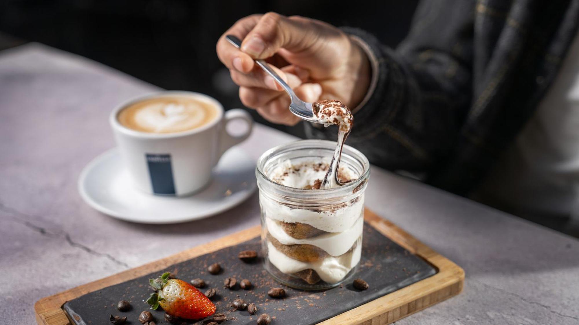 עמאן The Abdali Boulevard Hotel מראה חיצוני תמונה A chocolate parfait